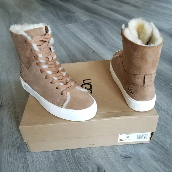 Ugg Beven Ugg Sneaker High UGG Beven Suede Sneakers